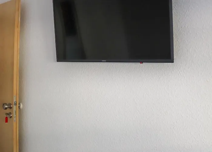 加斯塔斯鲁塔姆酒店 招待所 5*